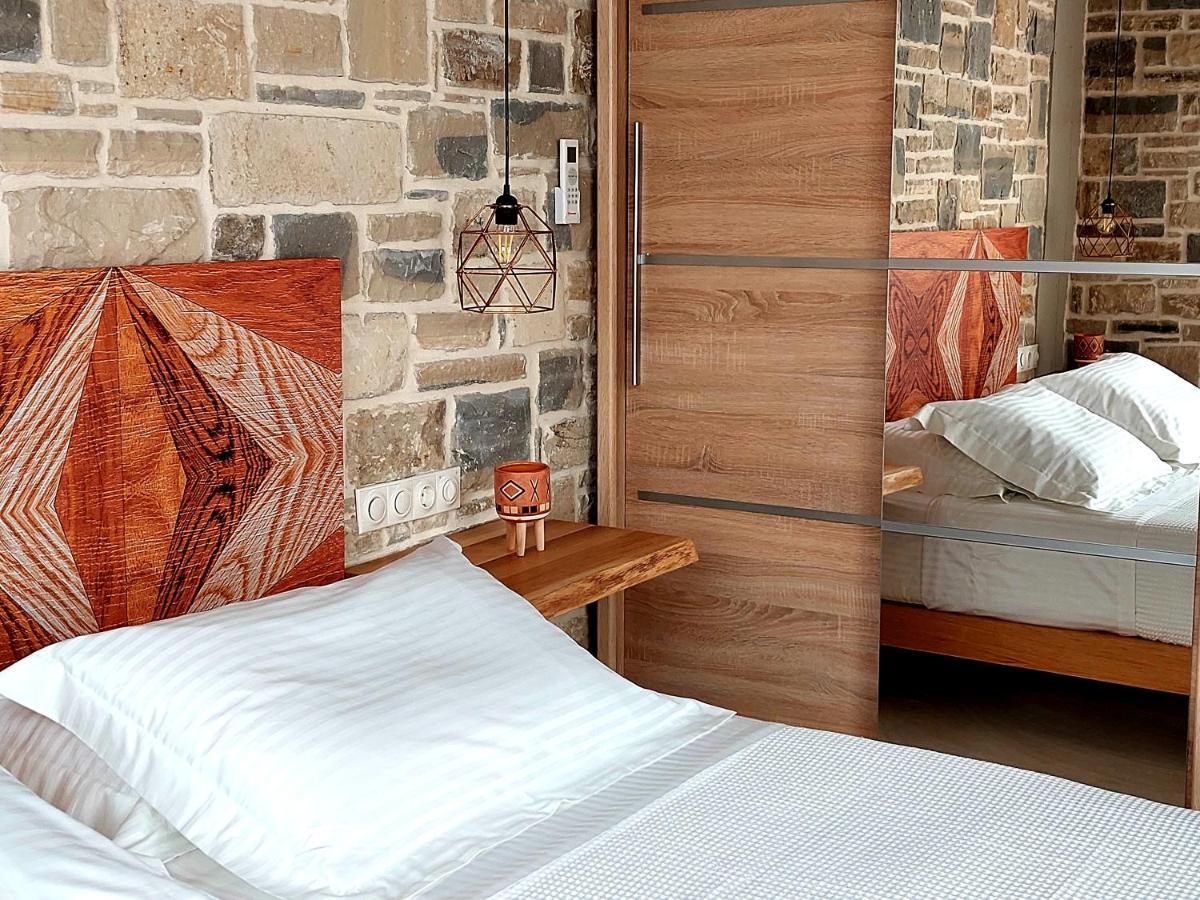 Phaestias Terra Villas Каламаки Екстериор снимка