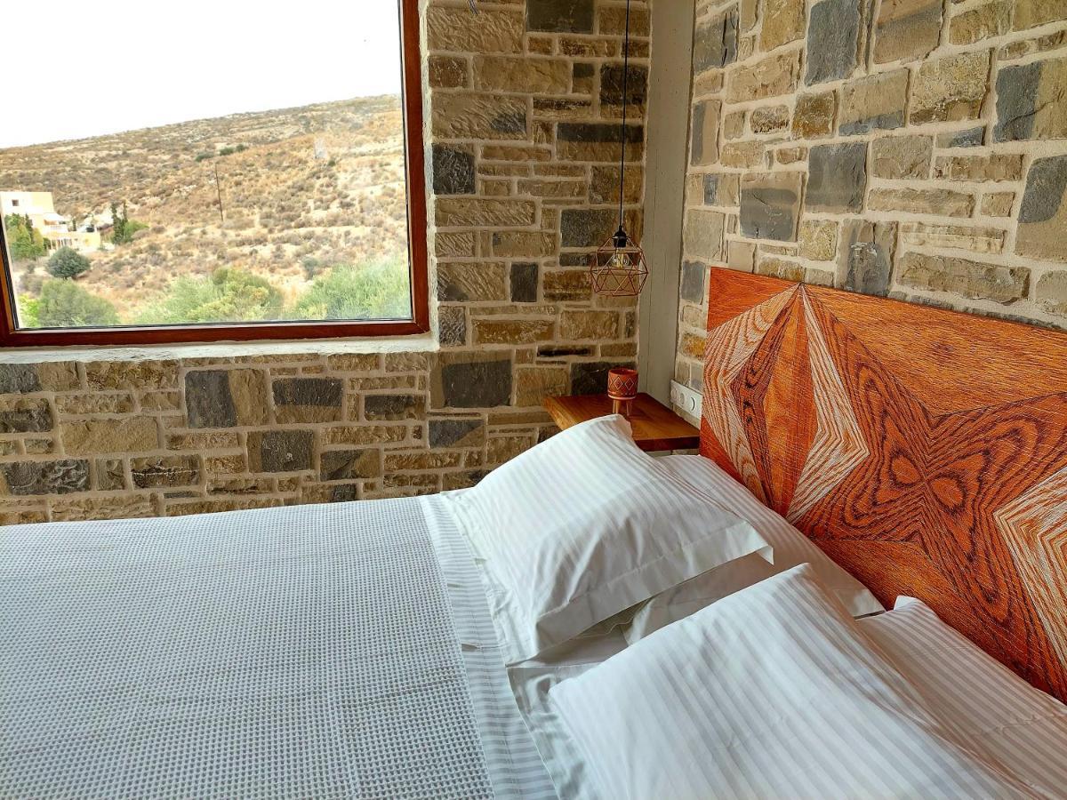 Phaestias Terra Villas Каламаки Екстериор снимка