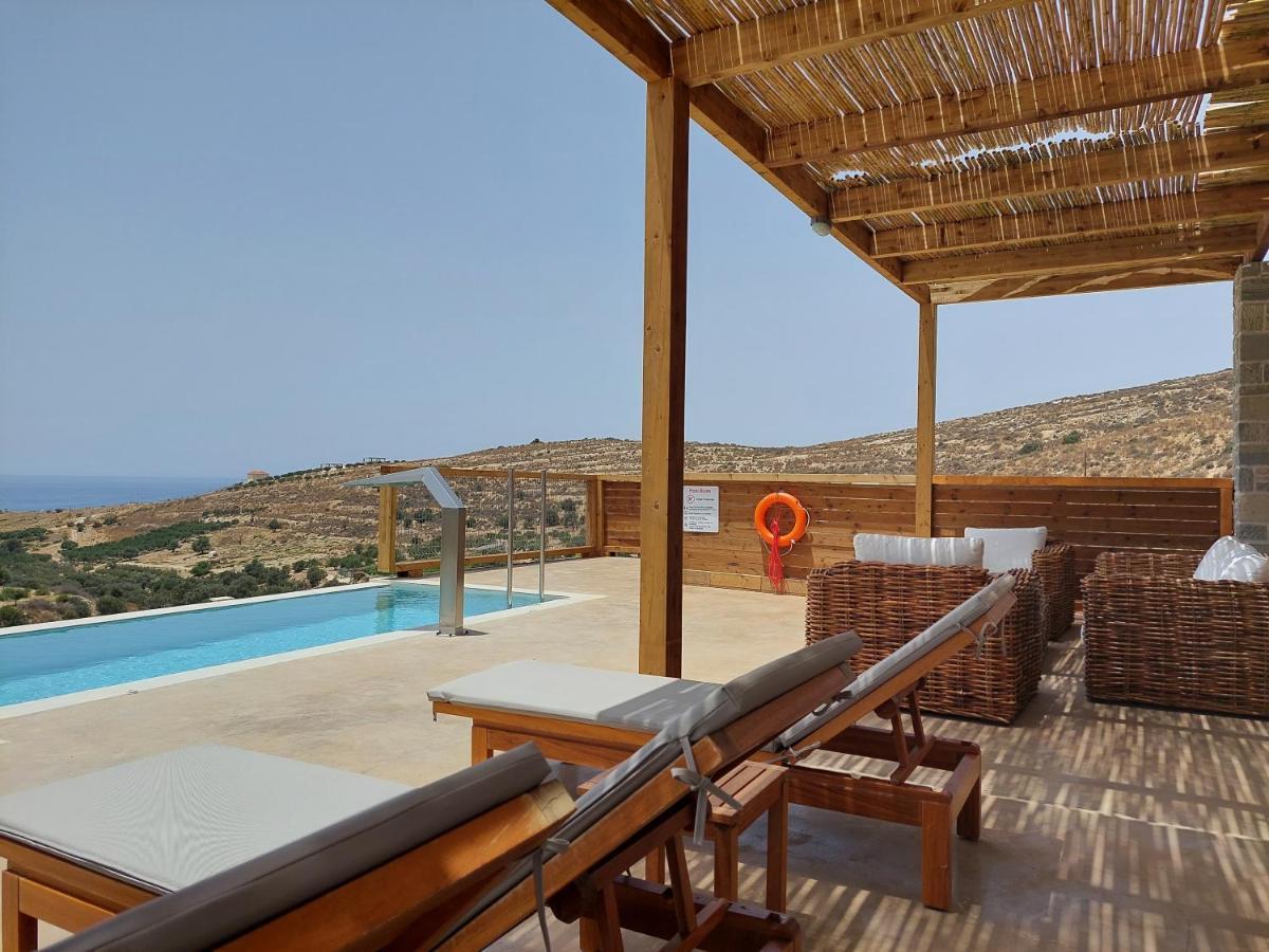 Phaestias Terra Villas Каламаки Екстериор снимка