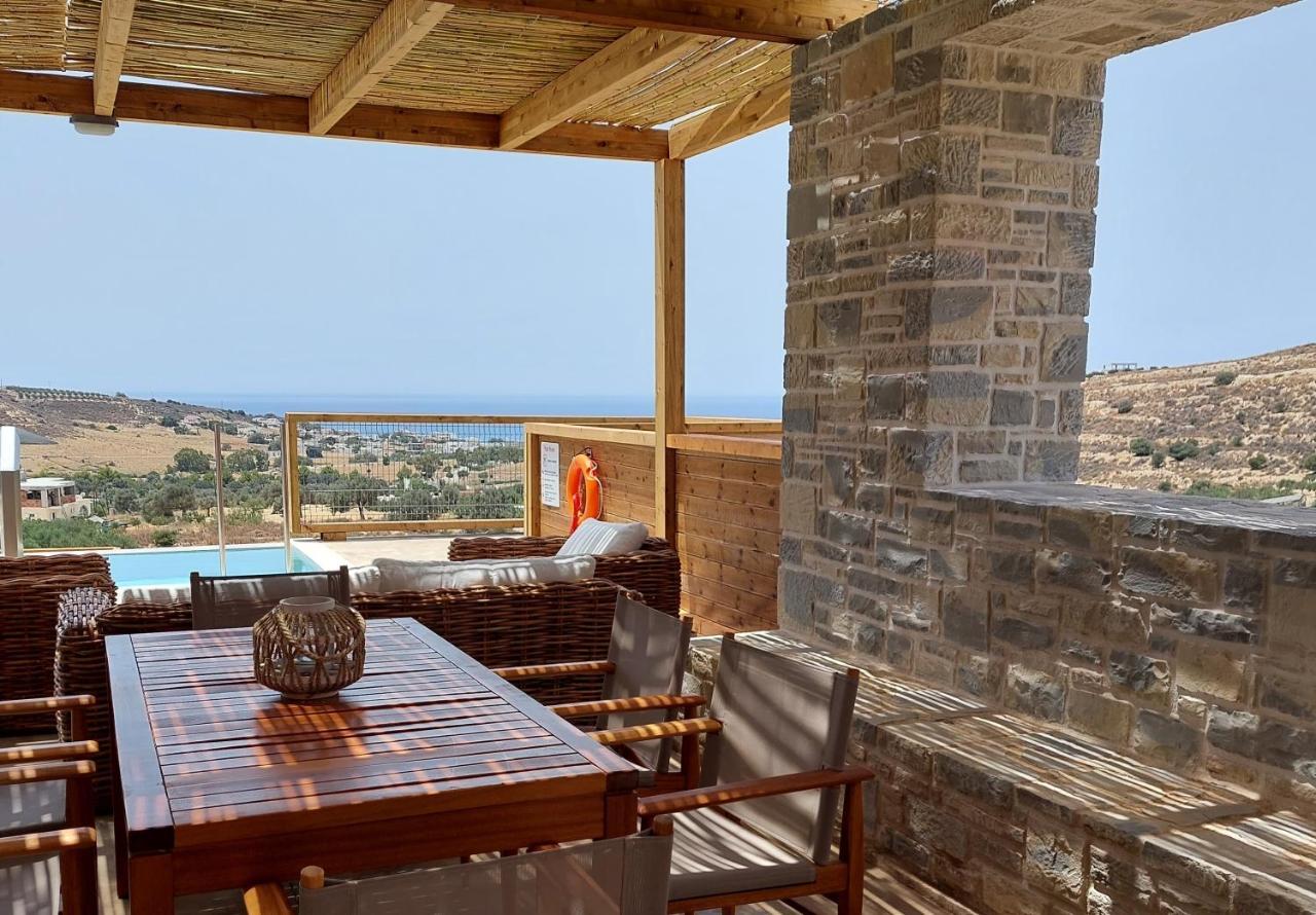 Phaestias Terra Villas Каламаки Екстериор снимка