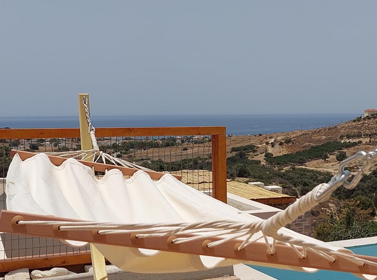 Phaestias Terra Villas Каламаки Екстериор снимка