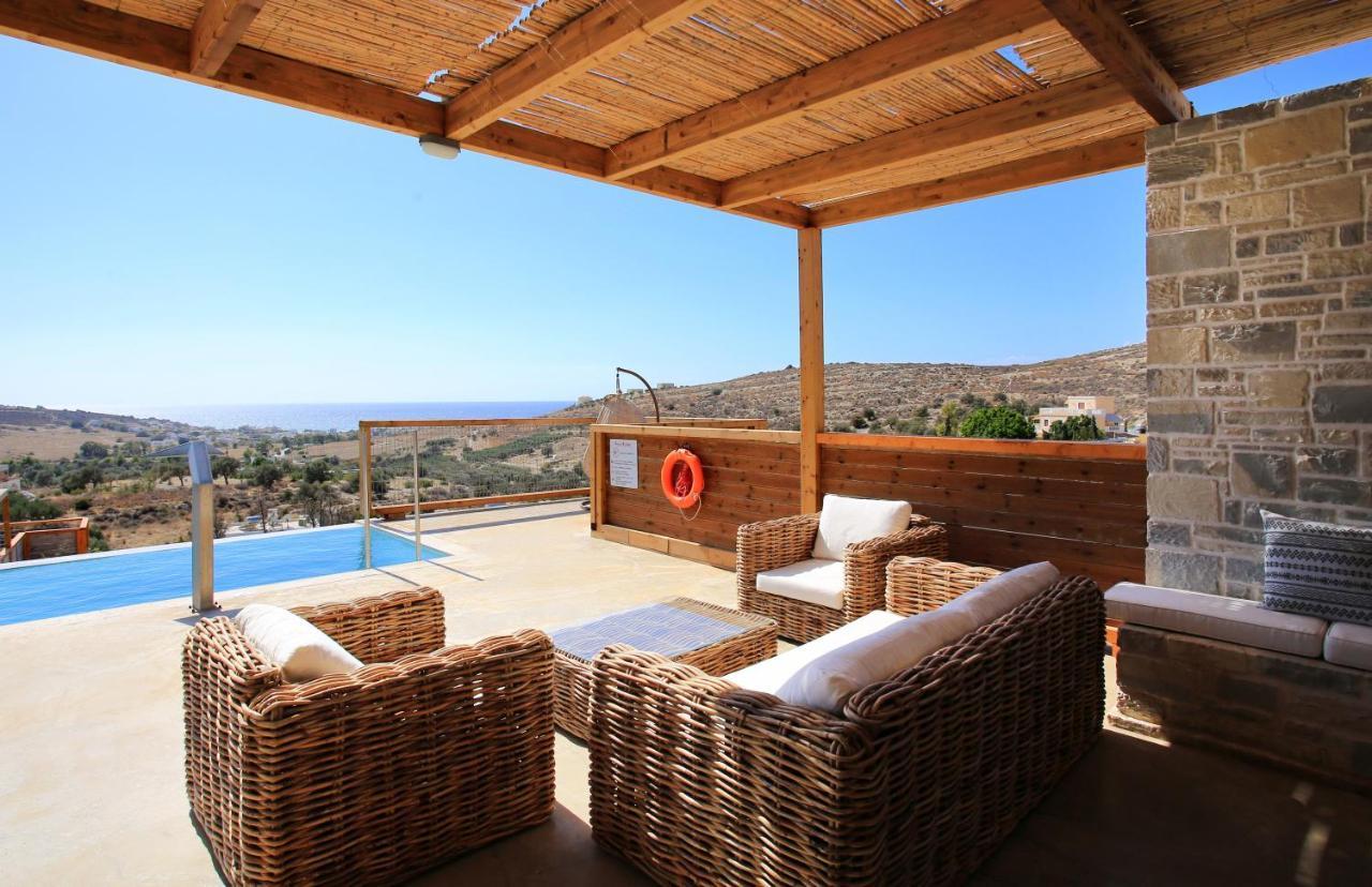 Phaestias Terra Villas Каламаки Екстериор снимка