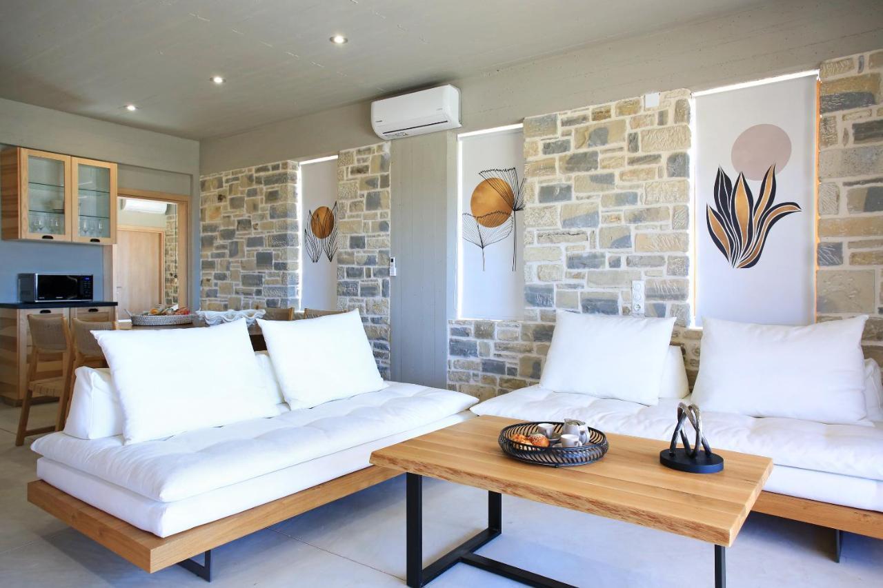 Phaestias Terra Villas Каламаки Екстериор снимка