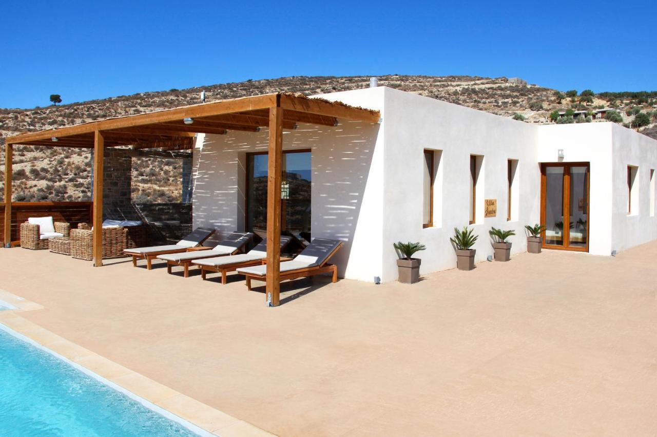 Phaestias Terra Villas Каламаки Екстериор снимка