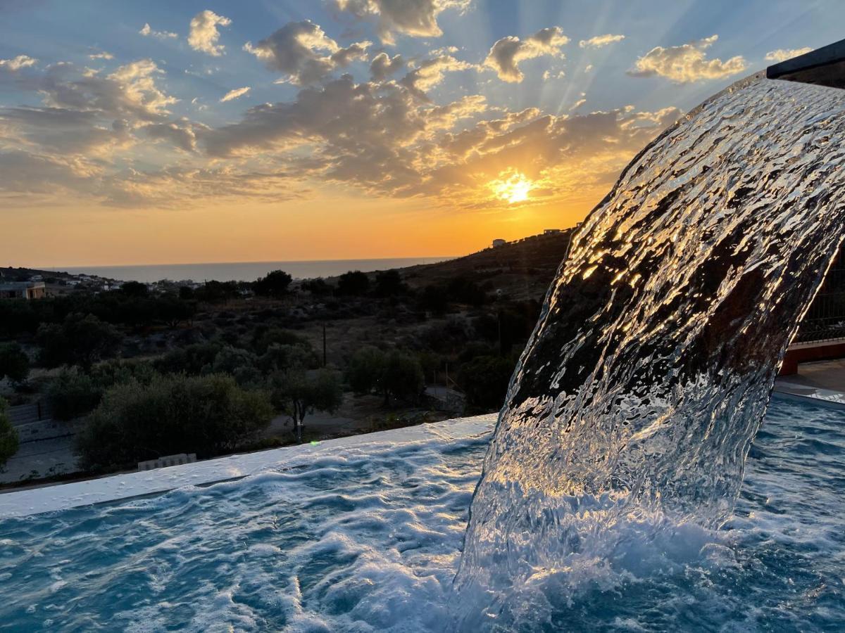 Phaestias Terra Villas Каламаки Екстериор снимка